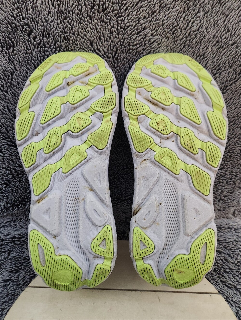 Hoka One One Clifton 9 Athletic Running Blue Pink Sneaker Women's Size 8 B - Picture 8 of 9